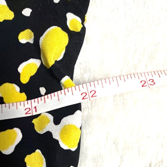 Yellow & Black Patterned Short Sleeve Blouse XL With Embellished Neckline career - Picture 5 of 6